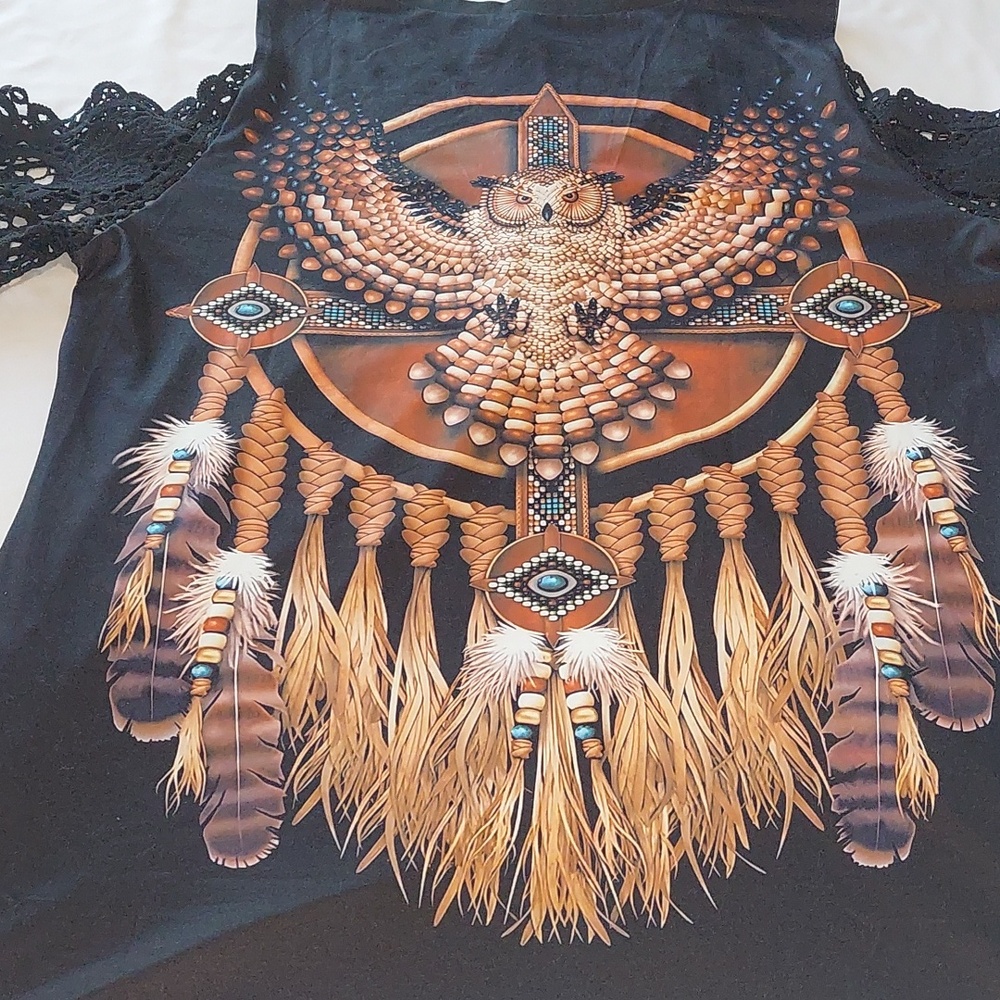 Women’s Black Cold-Shoulder Top with Feather Dreamcatcher Print.Size XL - Picture 8 of 8